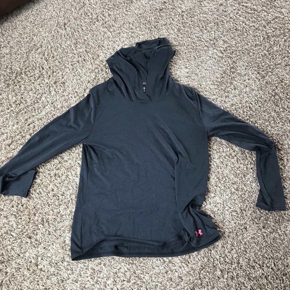 Under Armour pullover